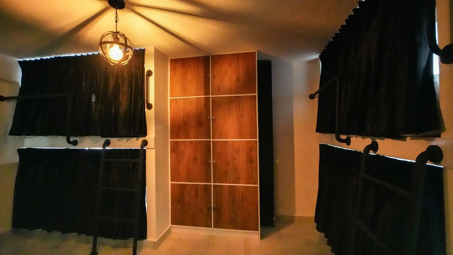 Penzion Qantic Lodging Medellín