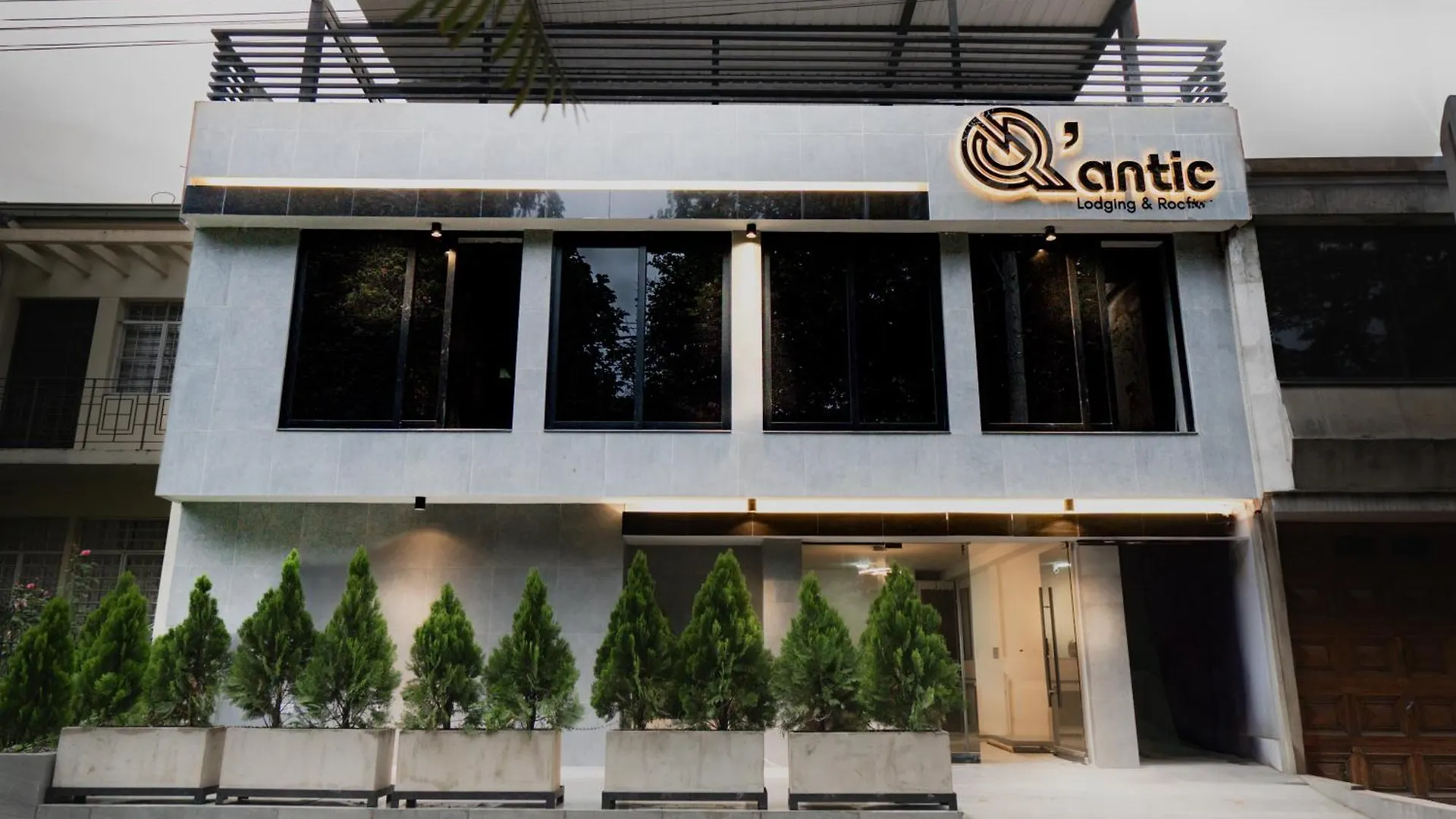 Гостевой дом Qantic Lodging Медельин