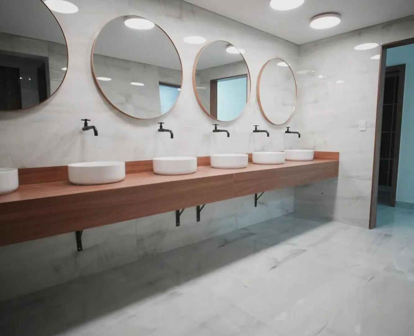 Qantic Lodging Медельин Гостевой дом