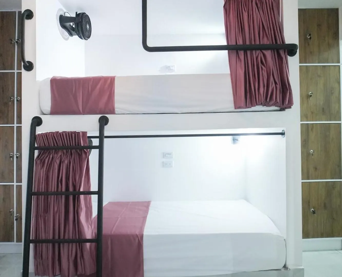 בית הארחה מדיין Qantic Lodging