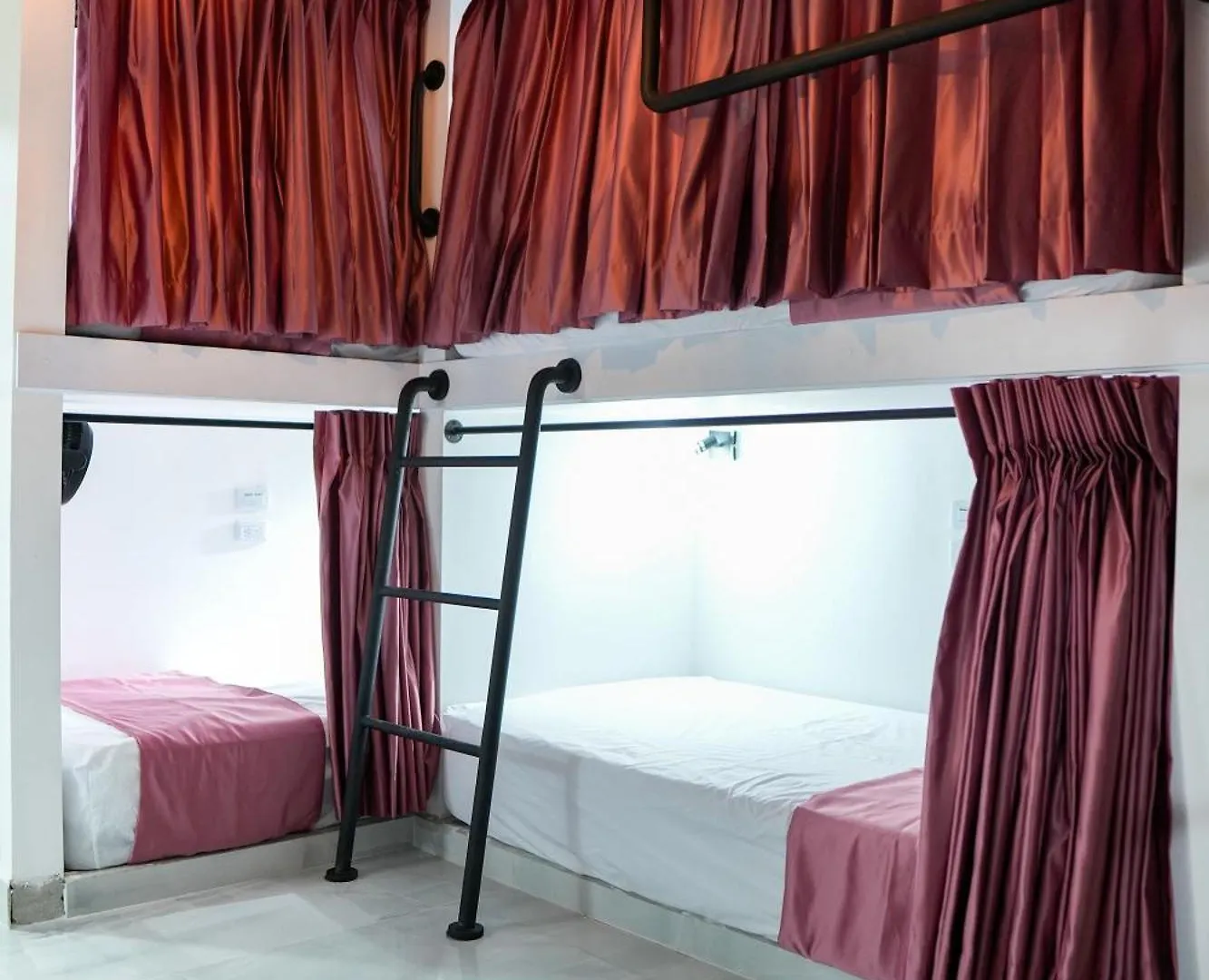 בית הארחה מדיין Qantic Lodging קולומביה